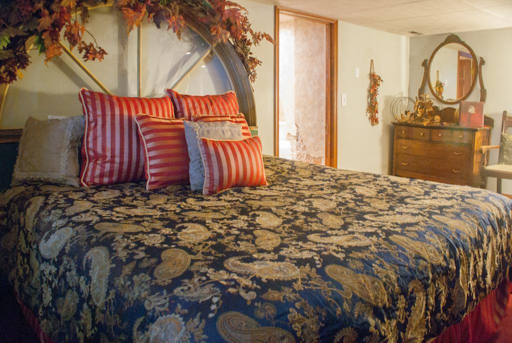 Armstrong Mansion Salt Lake City Room photo